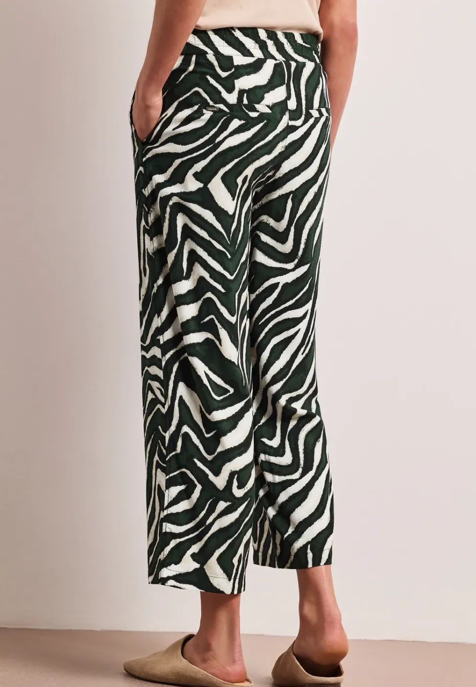Zebra Wide Leg Hose