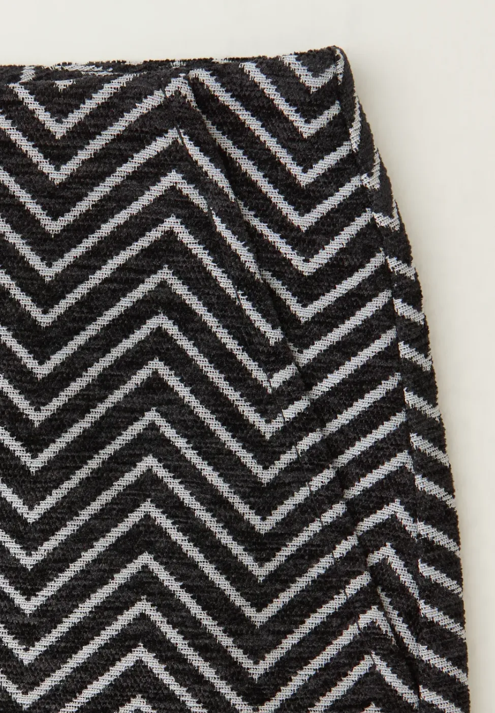 Zick-Zack Jacquard Rock